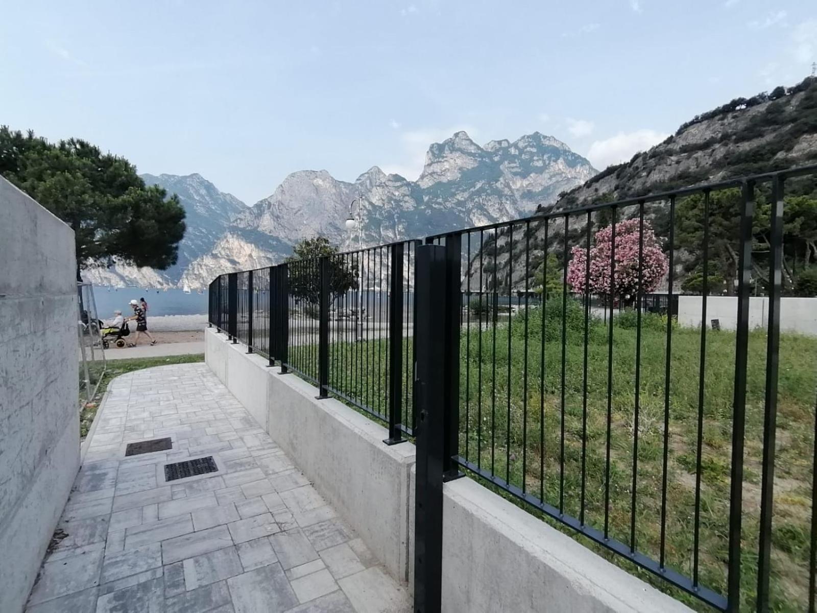 Torbole Lake Front Torbole Sul Garda Exterior photo